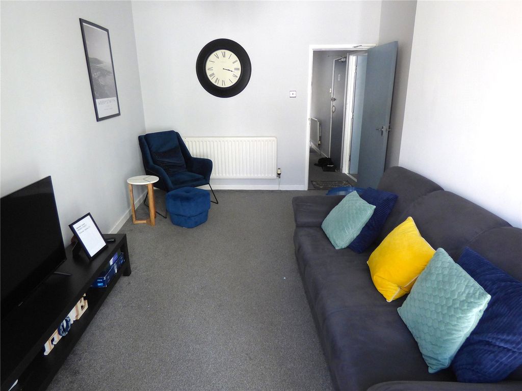Property photo 2 of 8 Picture No. 07