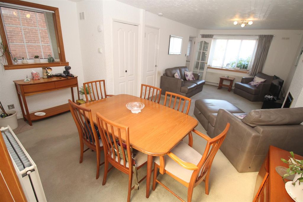 Property photo 3 of 17 Img_0474.Jpg