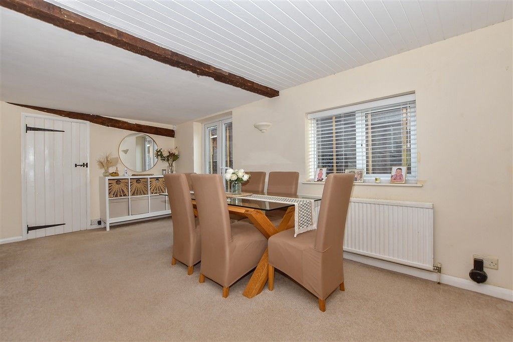 Property photo 1 of 11 Dining Room