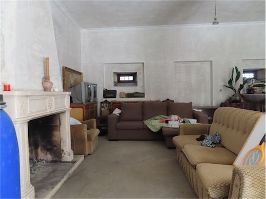 Property photo 3 of 18