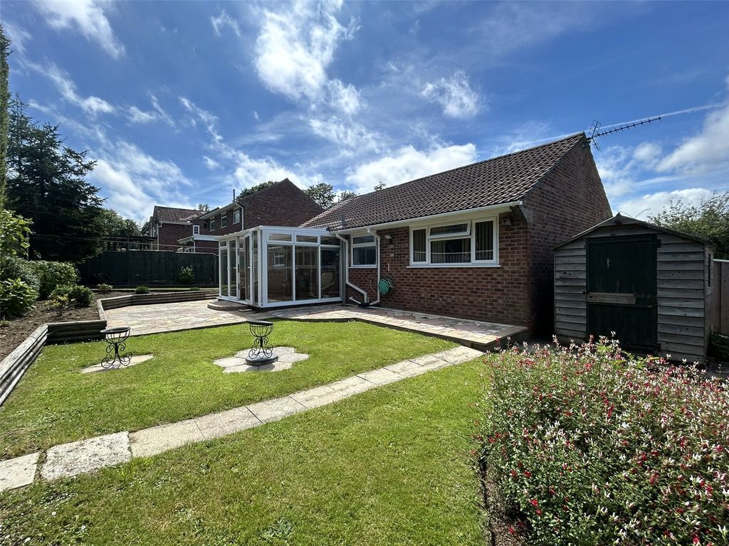 Property photo 2 of 25 Picture No. 42