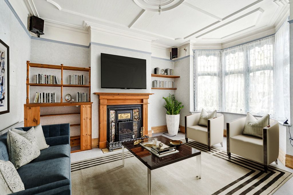 Property photo 1 of 19