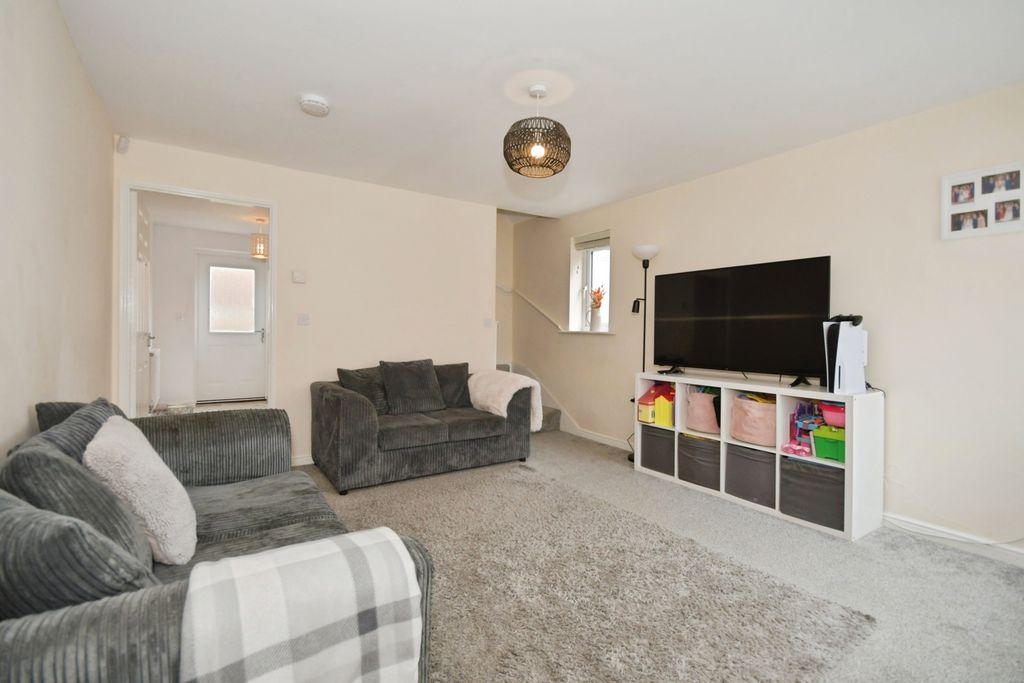 Property photo 3 of 15 Pbox-Img.Jpg