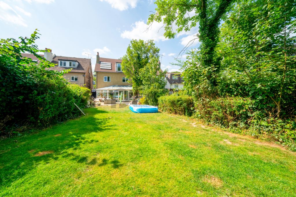 Property photo 1 of 21 Dsc03582-Hdr-Edit