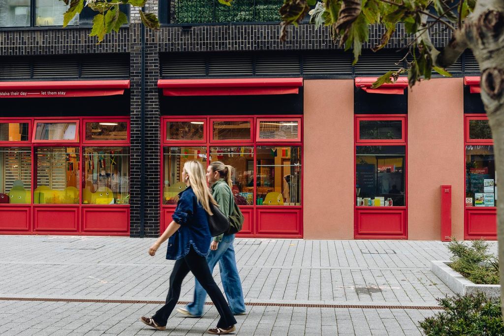 Property photo 1 of 8 Image