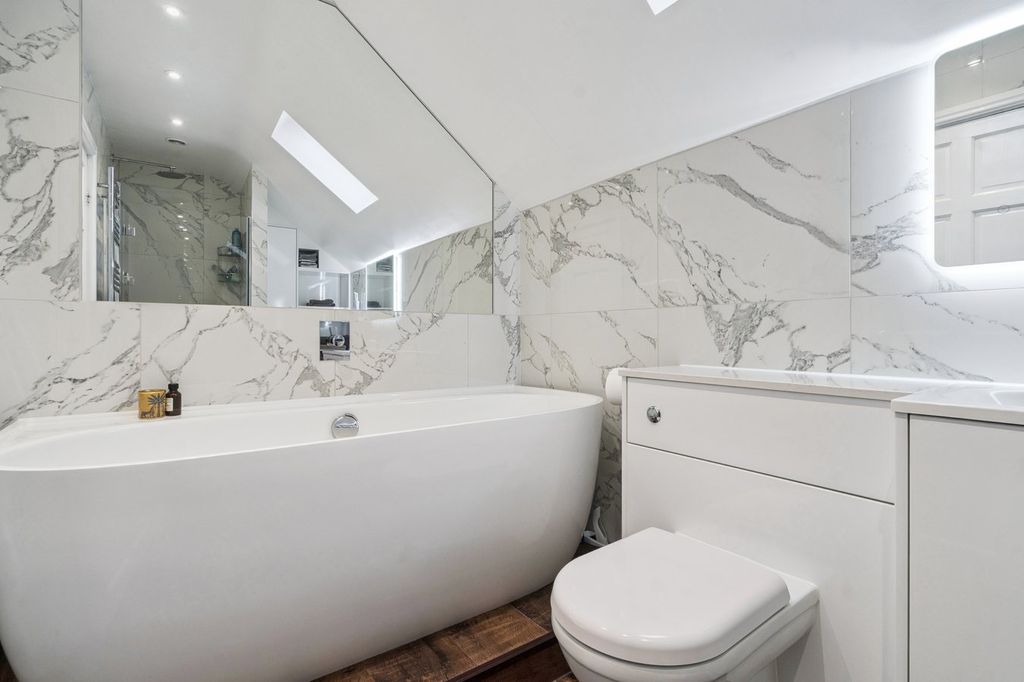 Additional image 24 of 4 bed detached house for saleWellesley Avenue, Iver SL0
