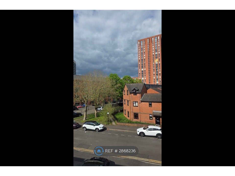 Property photo 1 of 33