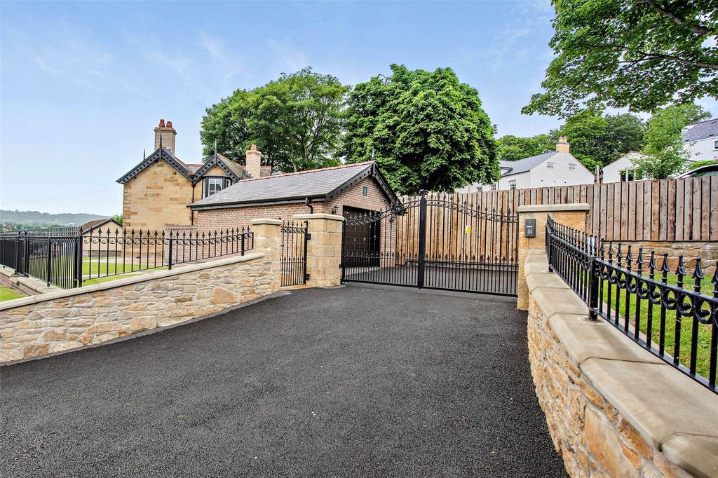 Additional image 17 of 5 bed detached house for saleClayton Road, Mold, Flintshire CH7