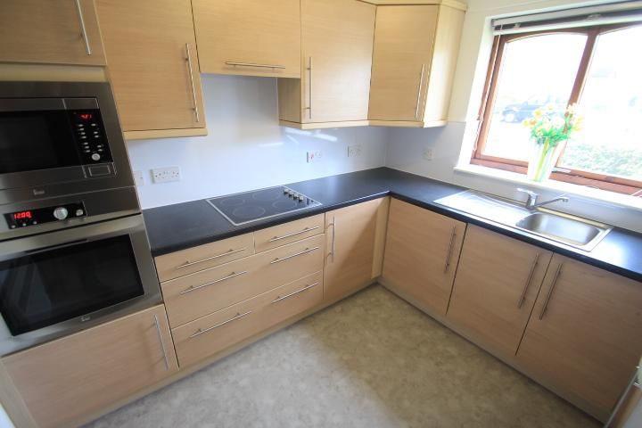 Property photo 3 of 6