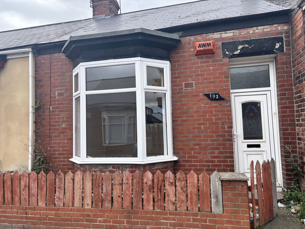 Property photo 1 of 8 Two Bedroom Terraced Cottage To Let