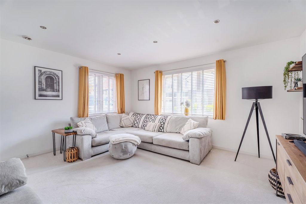 Property photo 3 of 26 22Sevenwells-13.Jpg