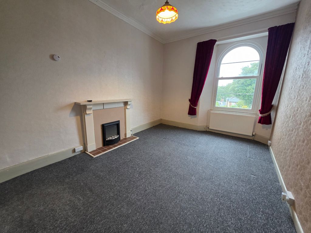 Property photo 2 of 4