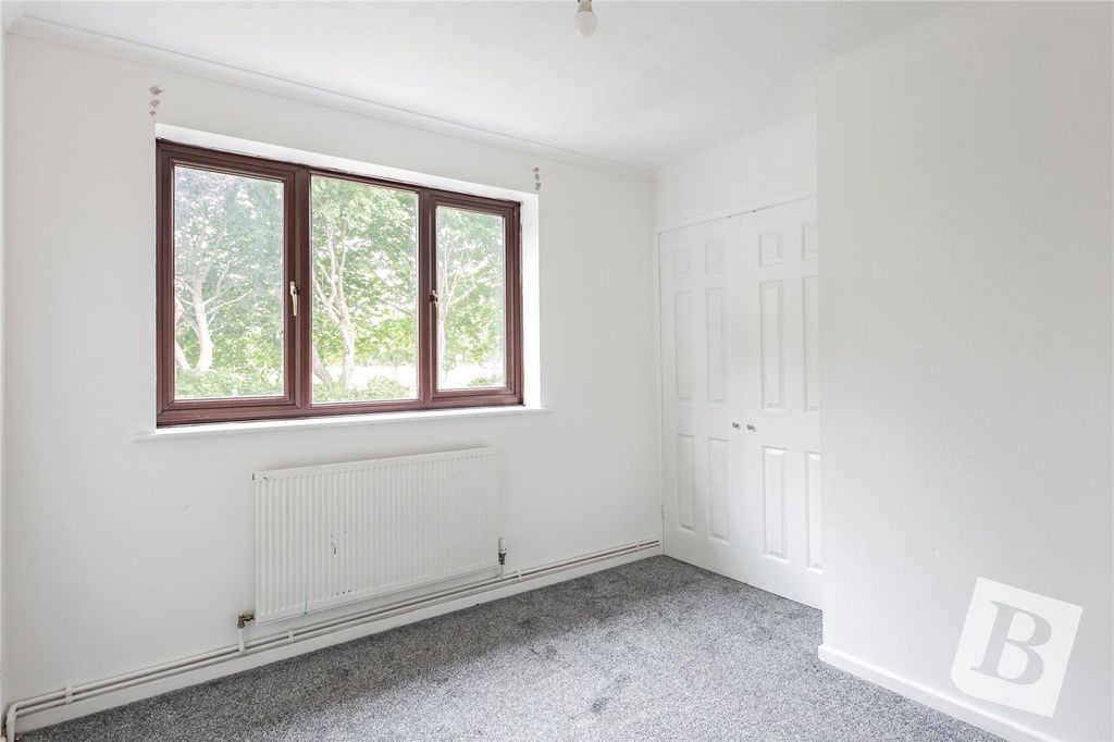 Property photo 3 of 17 Picture No. 10