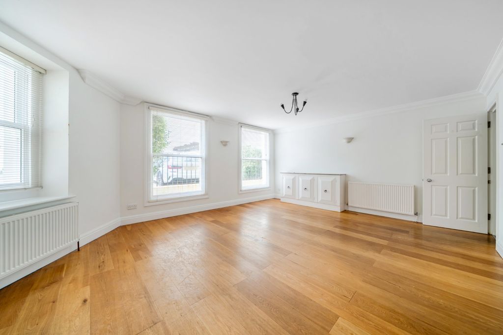 Property photo 2 of 10 Reception Room