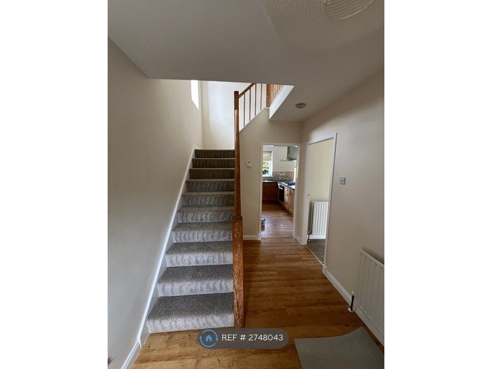 Property photo 2 of 13 Hall