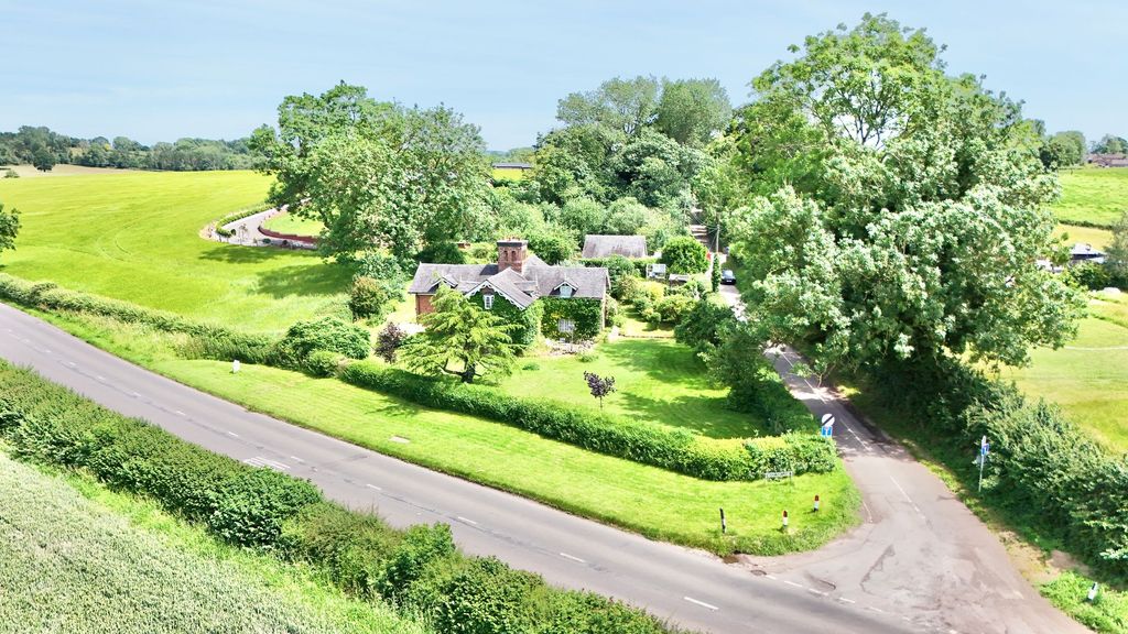 Property photo 1 of 23