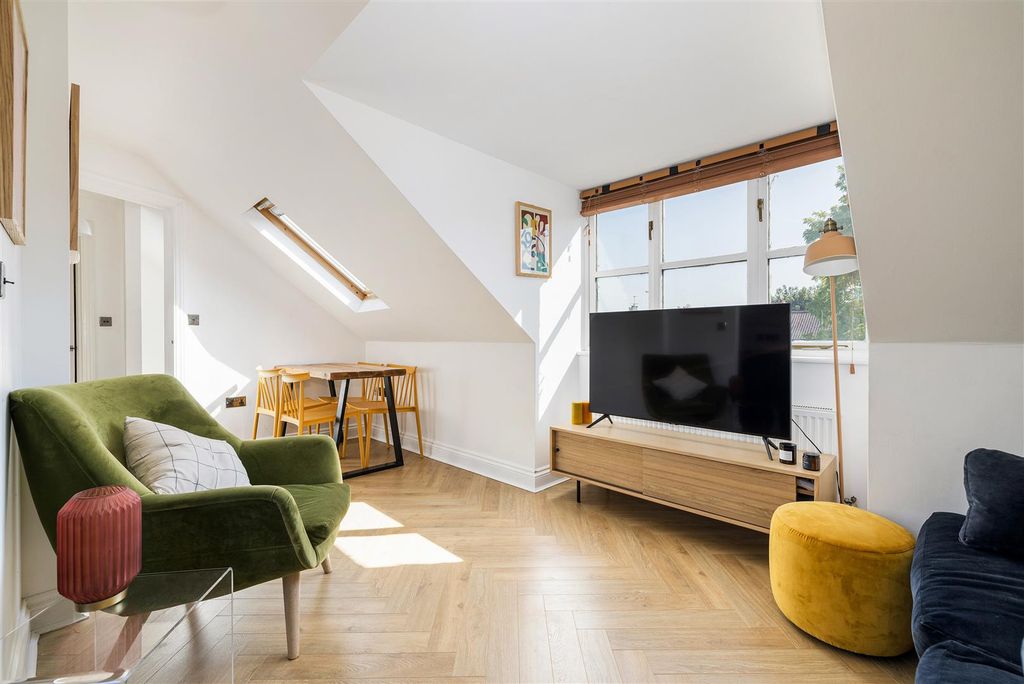 Property photo 2 of 18 0R7A8833.Jpg