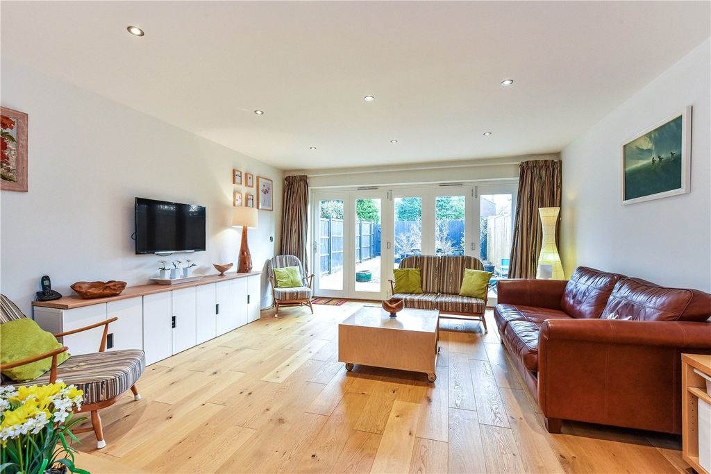 Additional image 4 of 4 bed semi-detached house for saleForest Road, Liss, Hampshire GU33