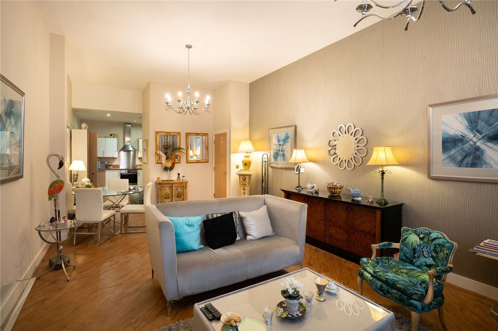 Property photo 3 of 14 Picture No. 09