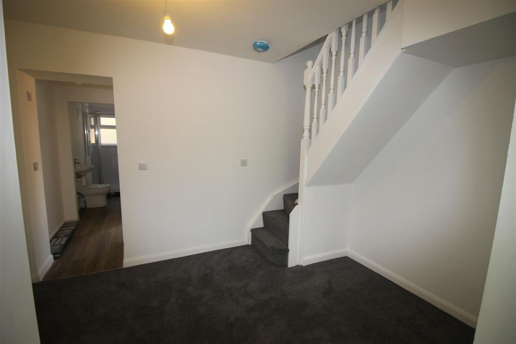 Property photo 3 of 10 Img_5532.Jpg