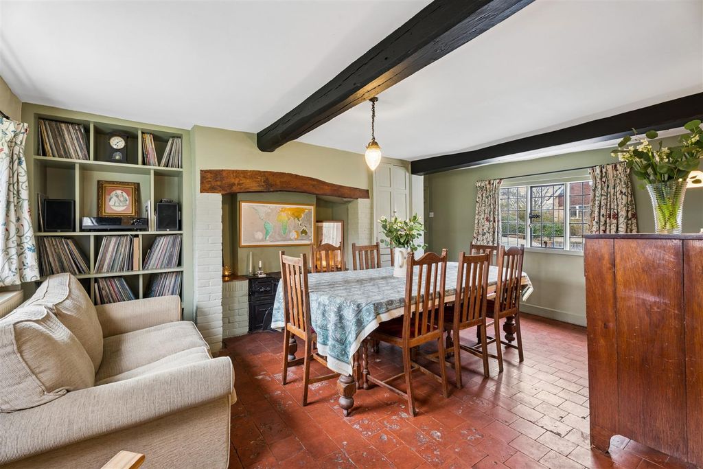 Property photo 3 of 21 Dining Room