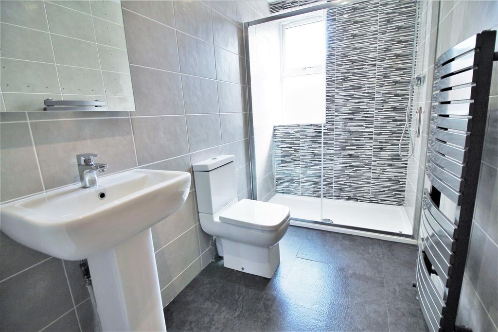 Property photo 3 of 4 Img_1674.Jpg