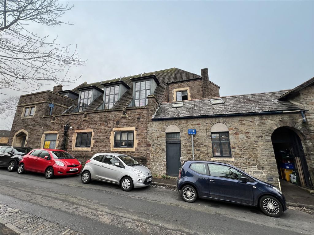 Property photo 2 of 23 2 - Block Of Flats For Auction, St George, Bristol