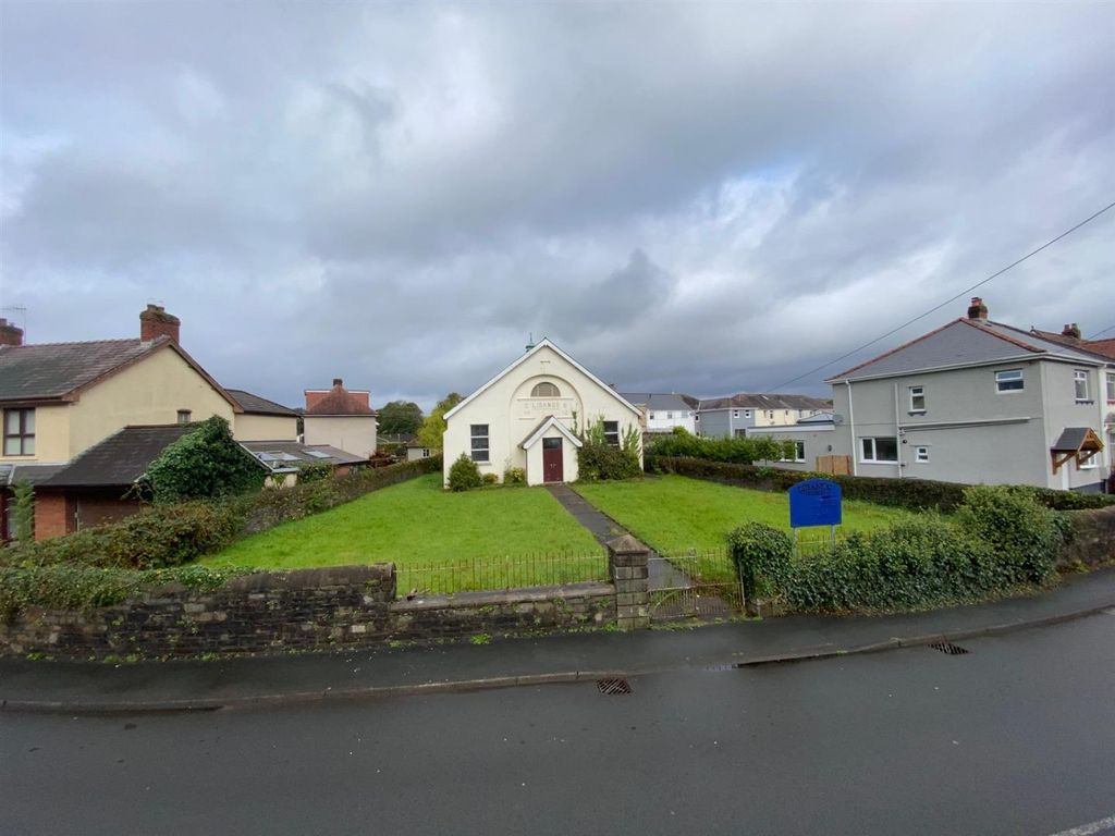 Property photo 1 of 12 Main.Jpg