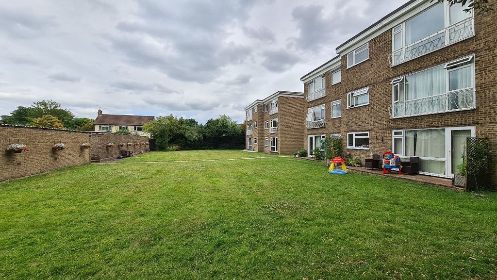 Property photo 3 of 3