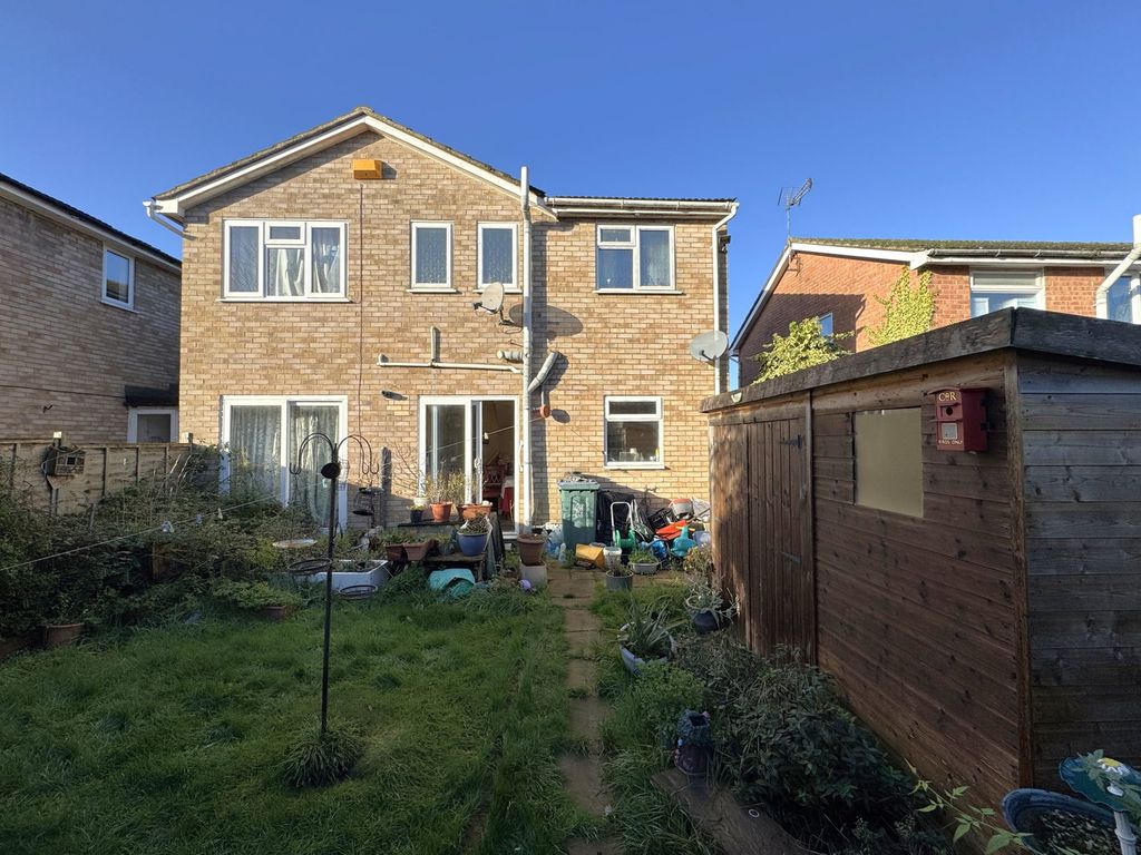 Property photo 2 of 6