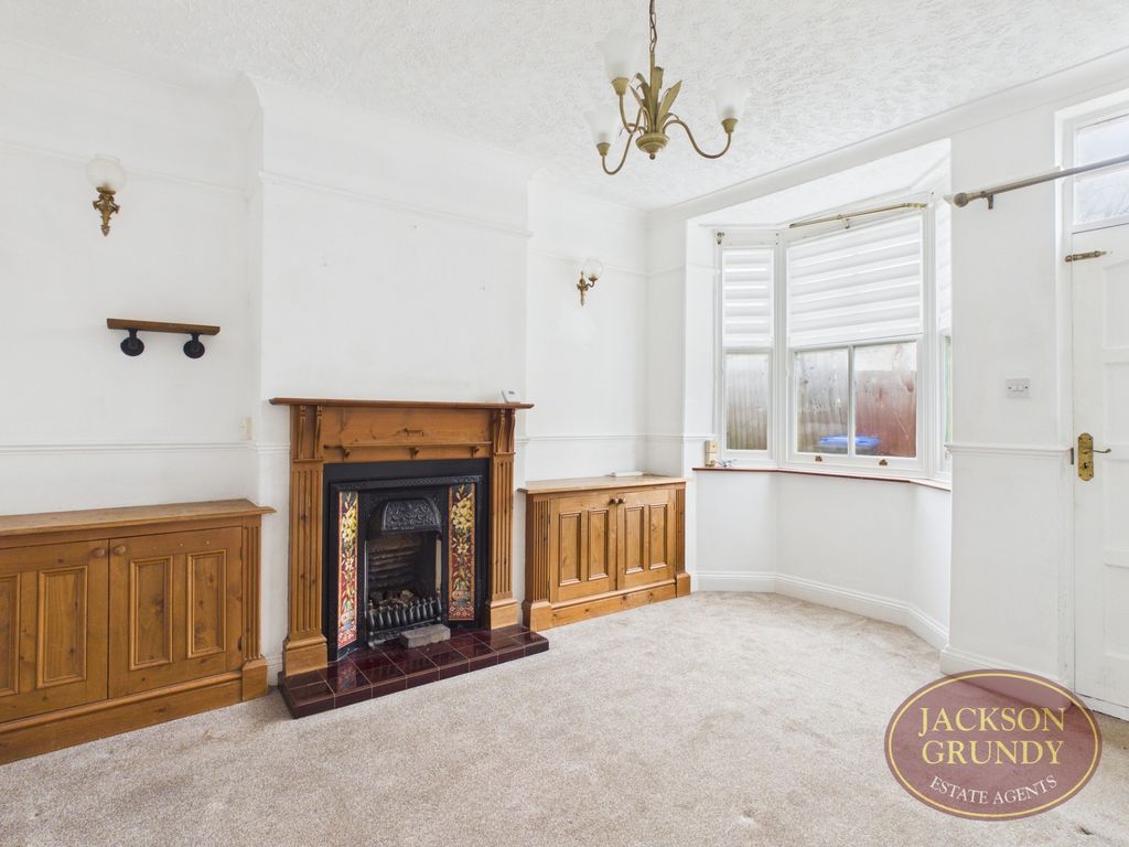 Property photo 3 of 12 Photo 3