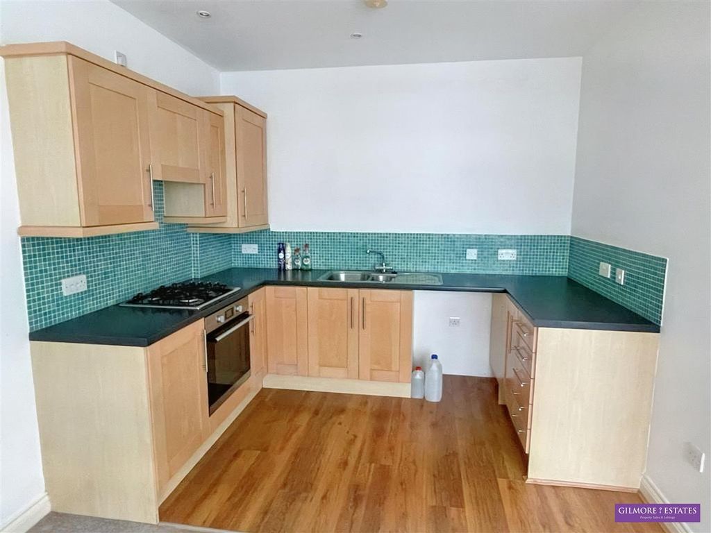 Property photo 2 of 9 Kit1.Jpg