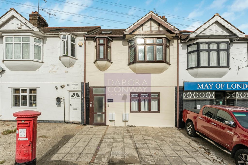 Property photo 1 of 11