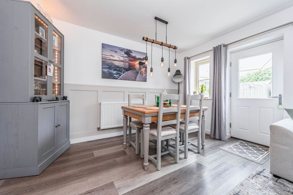 Additional image 7 of 2 bed end terrace house for saleThe Furrows, Bourton-On-The-Water GL54