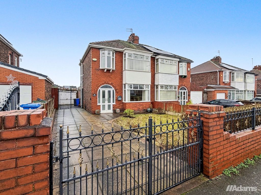 Property photo 2 of 16