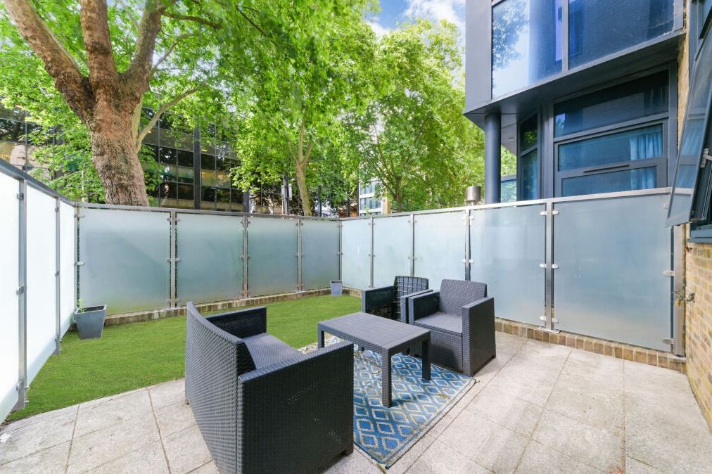 Property photo 3 of 11