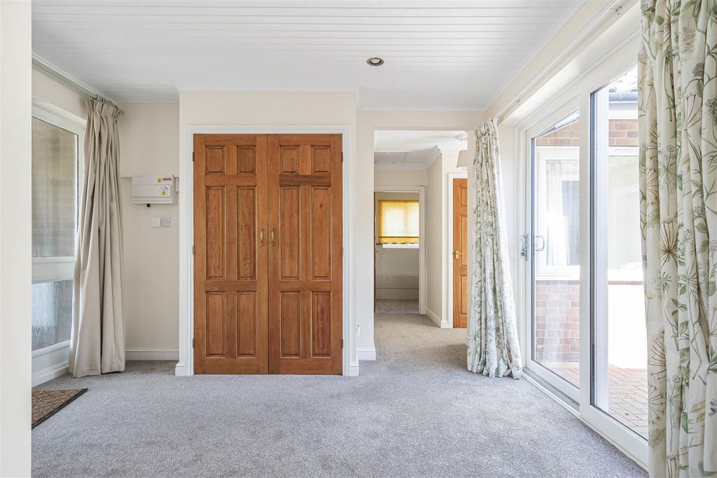 Property photo 2 of 30 42_78251.Jpg