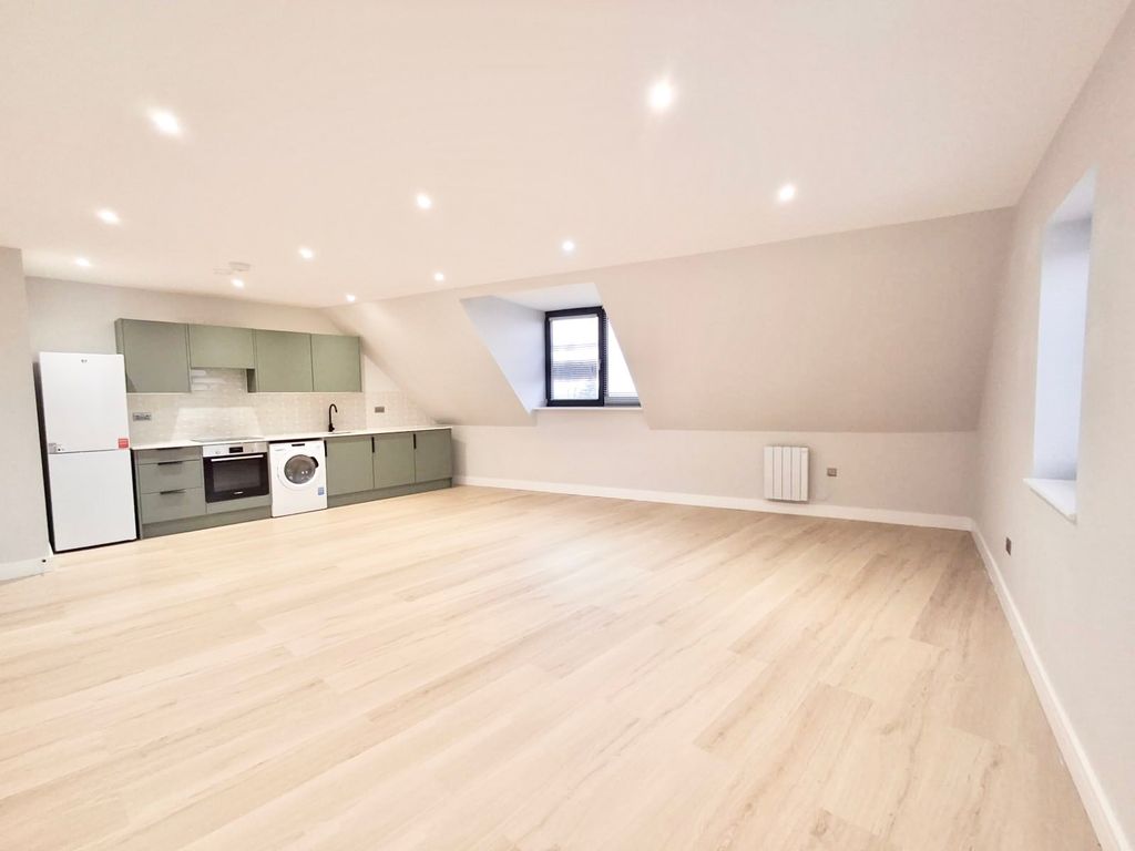 Property photo 1 of 6 Open Plan