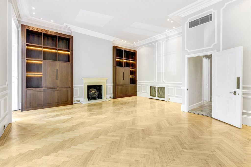 Property photo 2 of 17 Picture No. 58