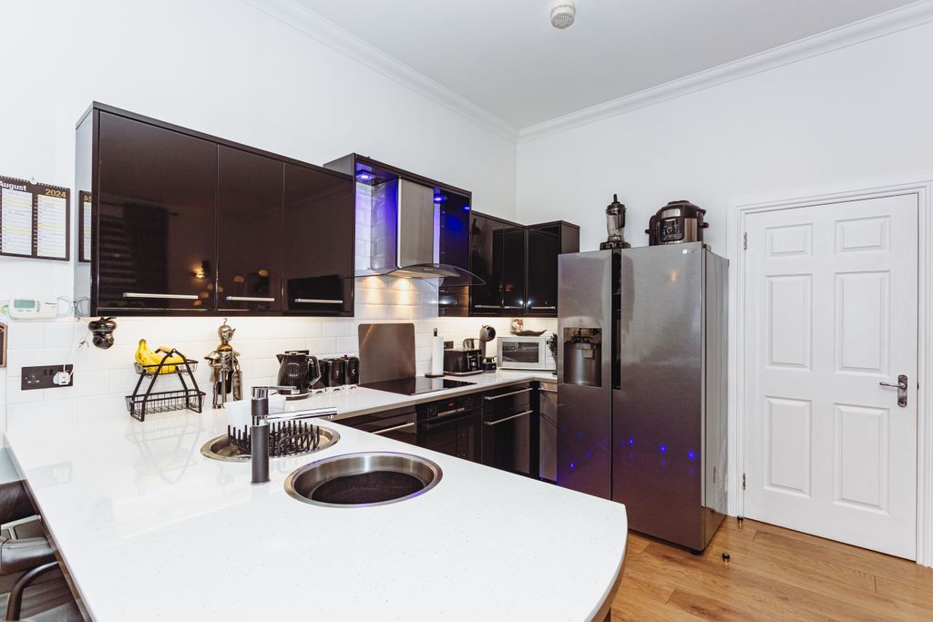 Additional image 8 of 3 bed flat for saleIrish Street, Dumfries DG1