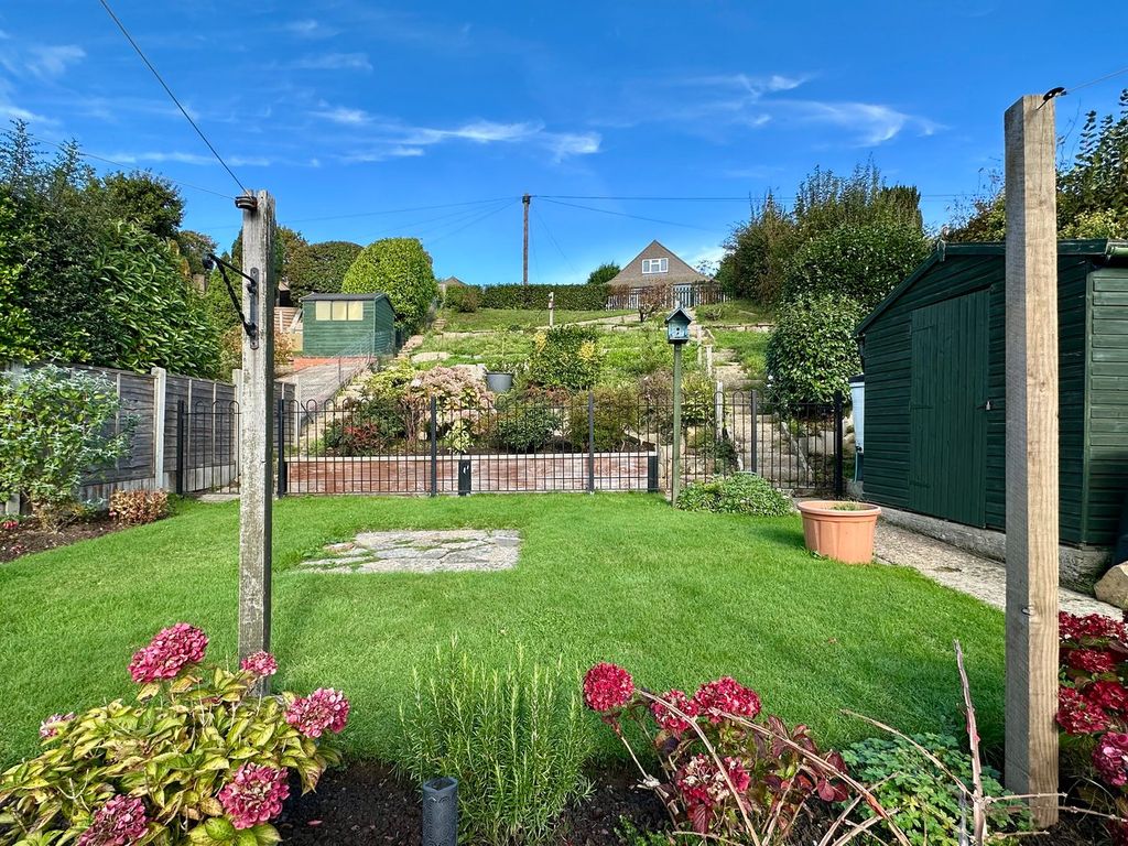 Property photo 1 of 21