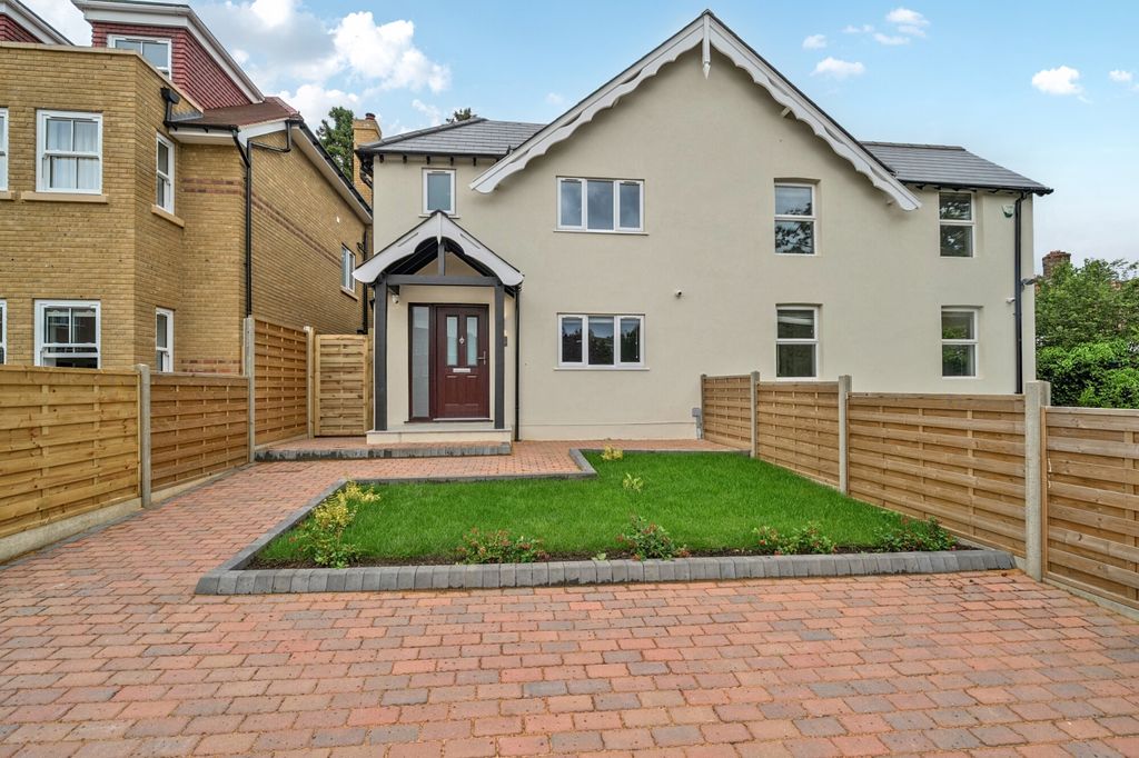 Property photo 1 of 20 1472407-1-6A200E1...