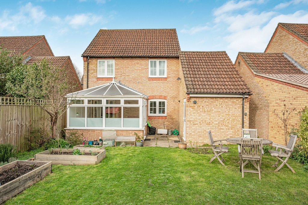 Property photo 2 of 23