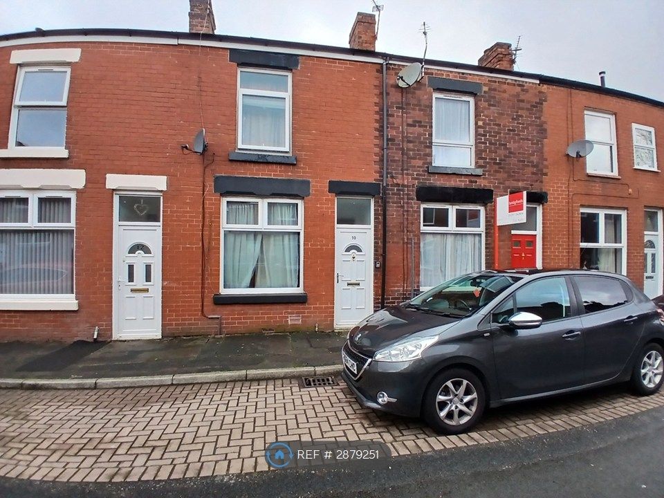 Property photo 1 of 6