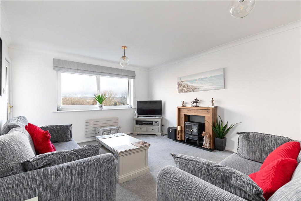 Property photo 1 of 10 Sitting Room