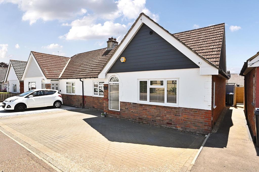 Property photo 1 of 29 Picture No. 11