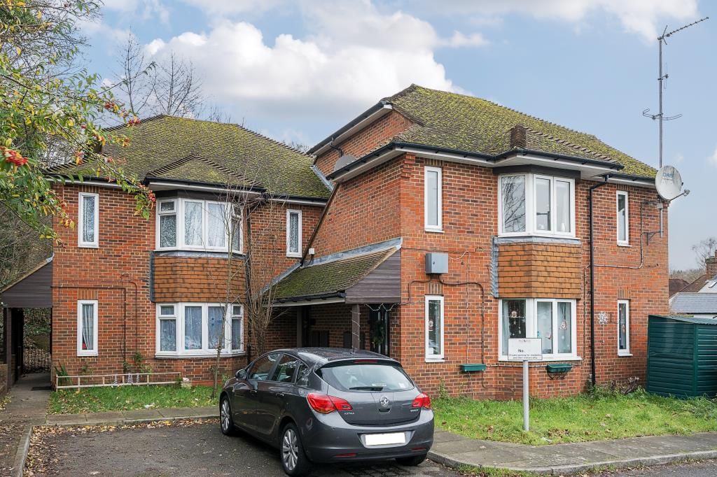 Property photo 1 of 18 External View