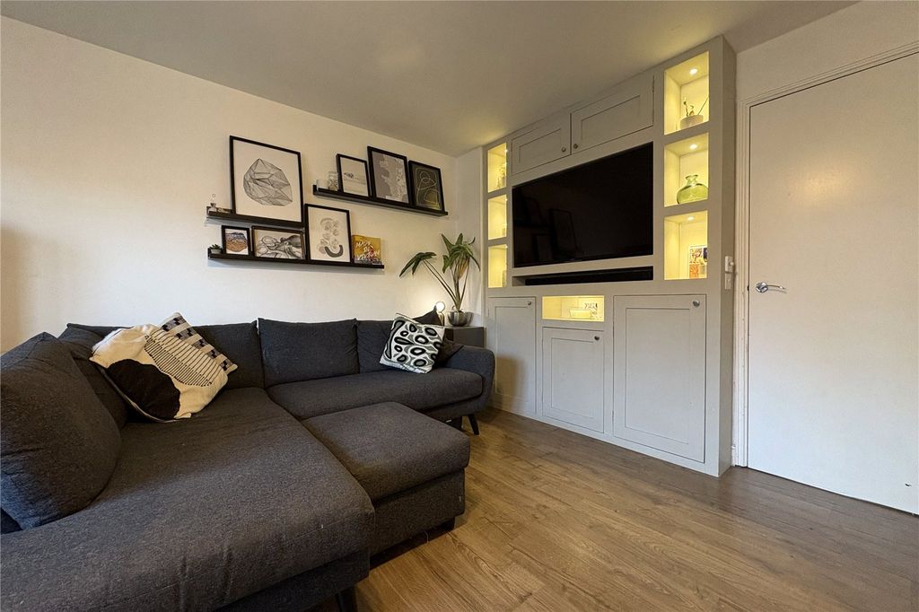 Property photo 2 of 10 Picture No. 08