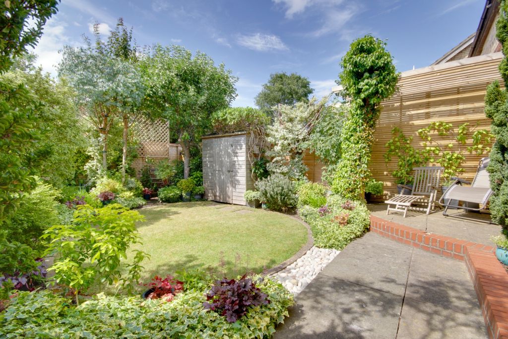 Property photo 2 of 17 Rear Garden 2