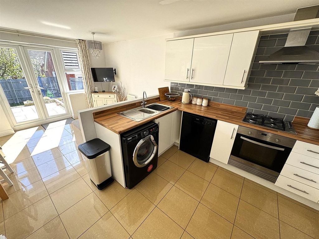 Property photo 2 of 37 Thumbnail_Image1 (1).Jpg